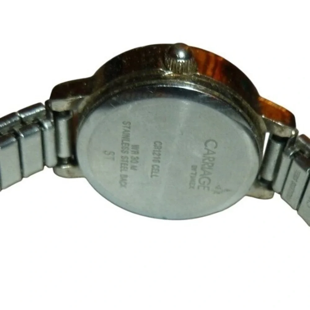 Carriage by Timex Womens Silver Tone Quartz Watch‎ White Dial Expansion Band 30M